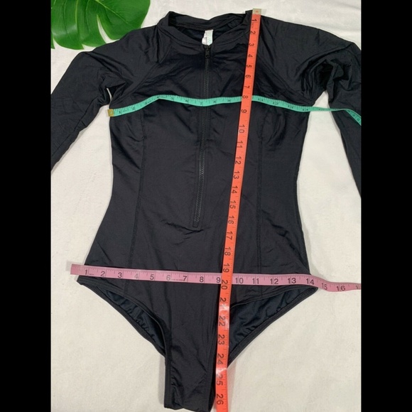 NEW‎ $110 Sea Level Front Zip Long Sleeve One-Piece Swimsuit [ 4 US ] - Picture 5 of 12